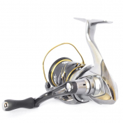 Котушка Shimano 16 Vanquish 2500S