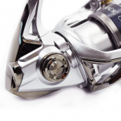 Котушка Shimano 15 Stradic C2000HGS