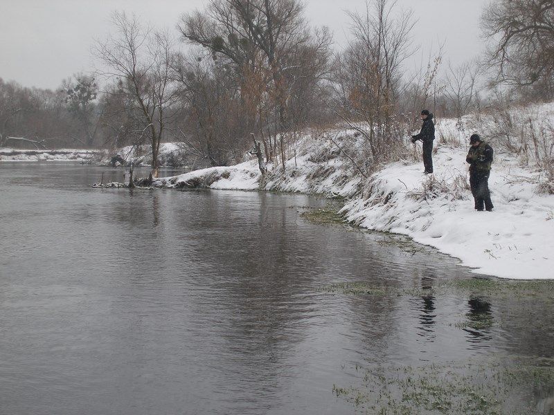 Ловля на реке зимой: советы, техника, способы